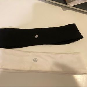 black and white lululemon headbands